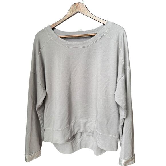 Pj harlow IZZY Sweatshirt silver gray color with satin cuffs size medium - Picture 2 of 16